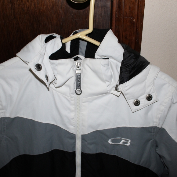 Ski Jacket - Picture 5 of 7